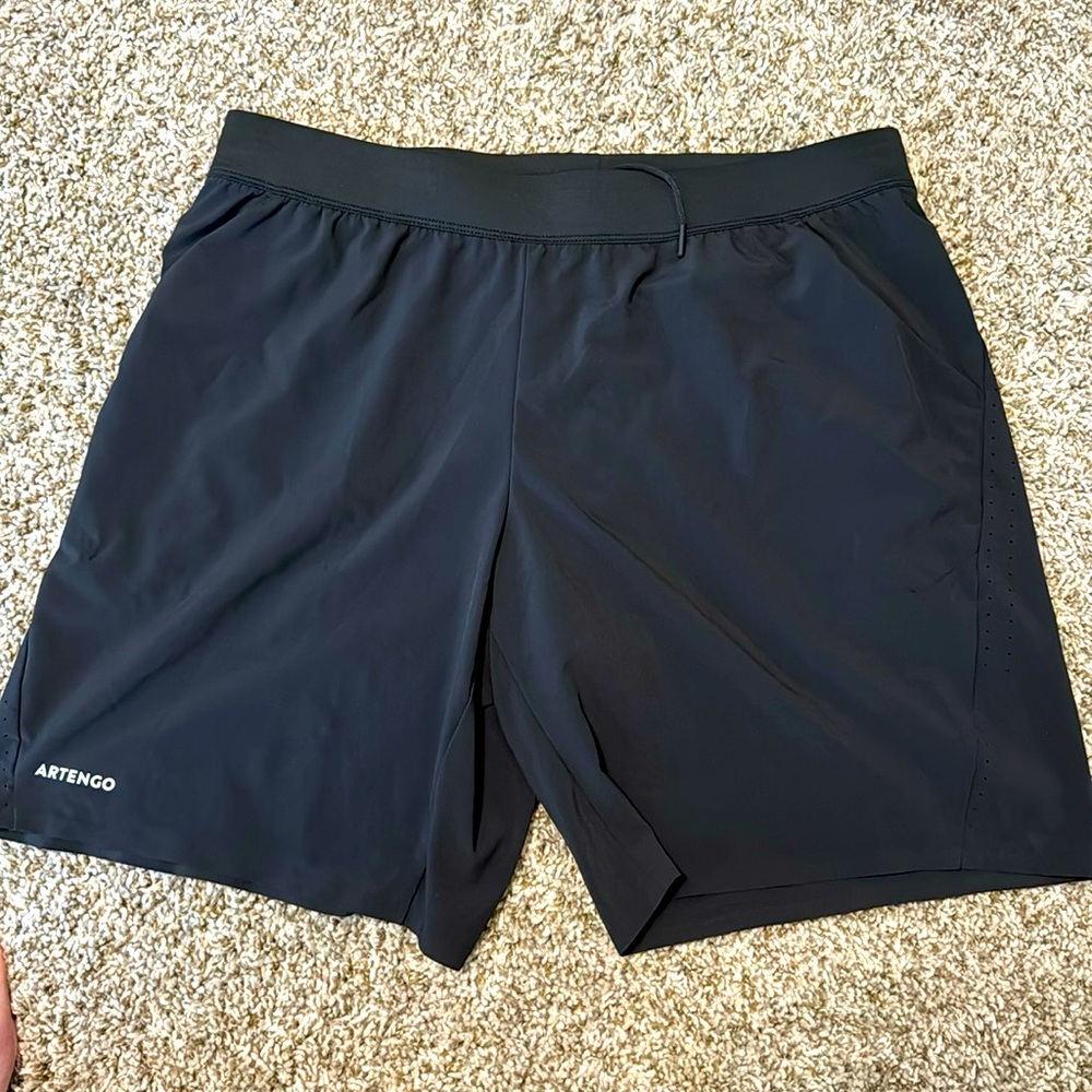 Artengo men’s  shorts size XL
